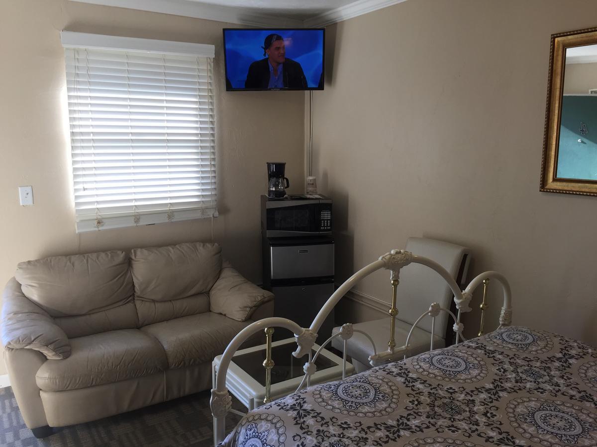 מידוויי Palmer'S Motel מראה חיצוני תמונה